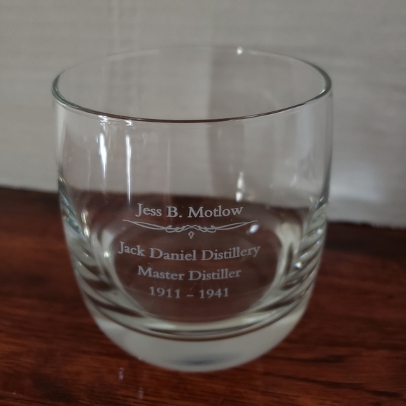 Vintage Jack Daniel Distillery Glass - Picture 6 of 6